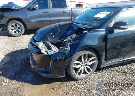 2014 Scion Tc from USA, damaged, VIN JTKJF5C77E3084972